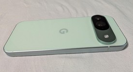 Mint
													Google Pixel 9 - Unlocked, Wintergreen, 128 GB, 12 GB, G2YBB, photo 5 of 7