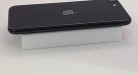 Mint
													Apple iPhone SE 3rd Gen 2022 - Unlocked, Midnight, 64 GB, A2595, photo 3 of 7
