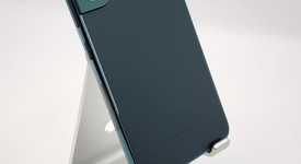 Mint
													Samsung Galaxy S22 - Unlocked, Green, 128 GB, 8 GB, SM-S901U1, photo 2 of 10