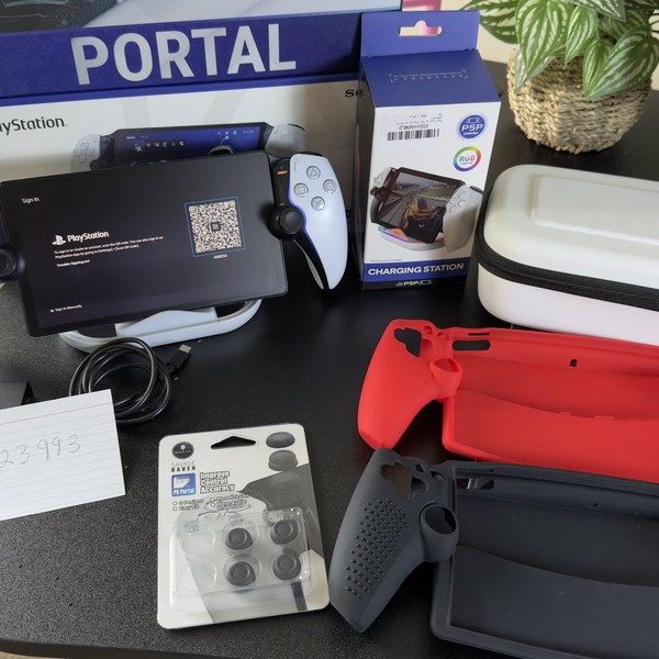 PlayStation Portal Remote Player - White