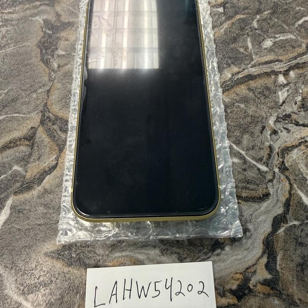 Apple iPhone 11 - Sprint, 64 GB, Yellow, A2111