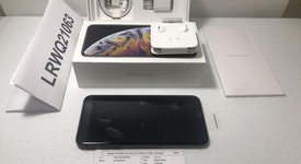 Good
													Apple iPhone Xs Max - Unlocked, Gray, 64 GB, A1921, photo 1 of 10