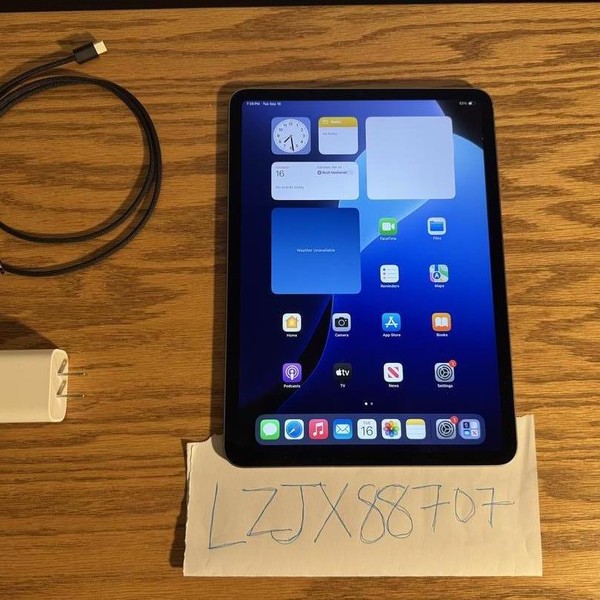 Apple iPad Pro 11 inch 4th Gen 2022 - Verizon, 128 GB, Gray