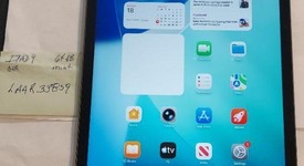 Good
													Apple iPad 9th Gen - Unlocked, Gray, 64 GB, A2603, photo 4 of 4