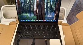 Good
													MacBook Pro Late 2023 (M3) - 14" - Apple M3 Pro 11-core, Black, 512 GB, 18 GB, 14-core GPU, photo 2 of 17