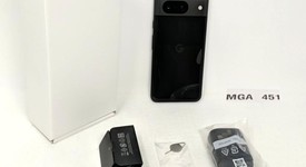 Mint
													Google Pixel 8 - Xfinity, Obsidian, 128 GB, 8 GB, G9BQD, Sub-6 5G, photo 2 of 7
