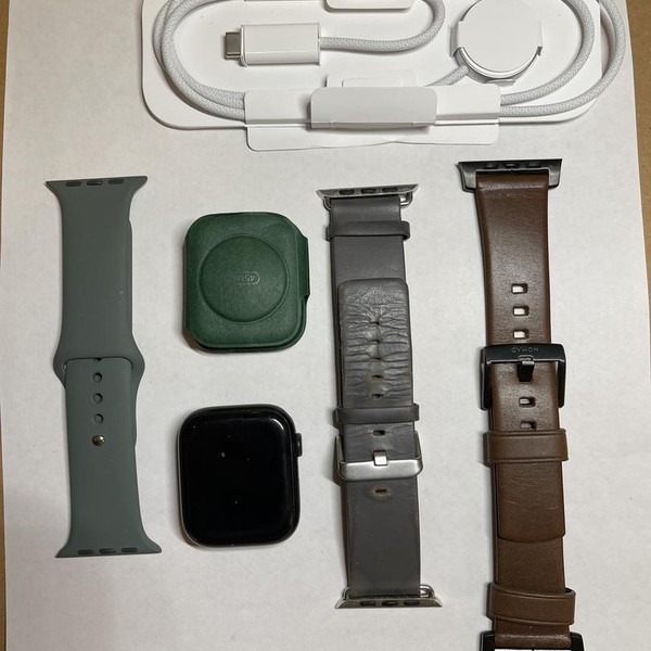Apple Watch Series 7 45mm - Green, A2474 - GPS, Aluminum