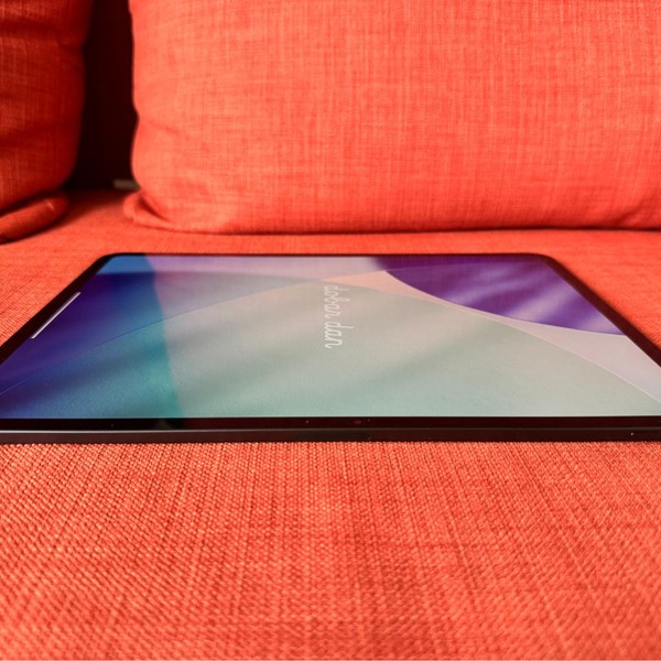 Apple iPad Pro 13 inch (M4) 2024 - Unlocked, 512 GB, Black, 8 GB, A2926, Standard Glass