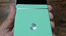 Mint
													Motorola Razr 2025 - Total by Verizon, Green, 256 GB, 8 GB, photo 2 of 18