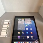Good Apple iPad 9th Gen - Unlocked, 256 GB, Gray, A2603