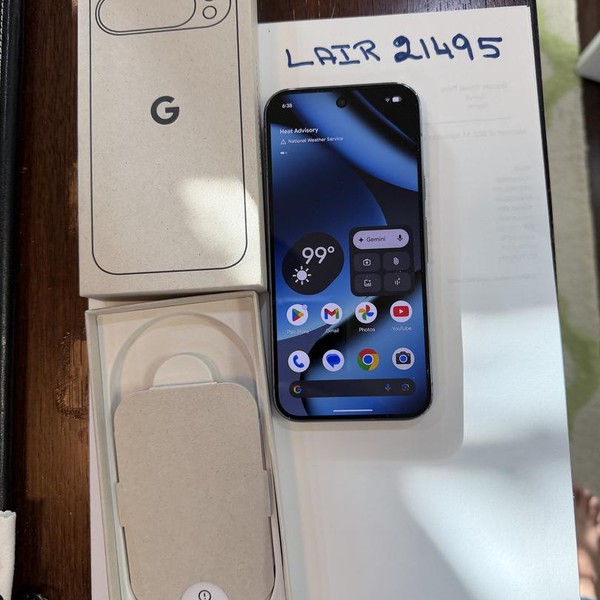 Google Pixel 10 Pro - Verizon, 128 GB, Moonstone, G4QUR
