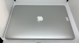 Good
													MacBook Pro 2015 (Retina) - 15" - Silver, 256 GB, 16 GB, photo 5 of 10