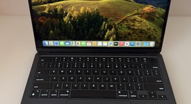 Good
													MacBook Air 2022 (M2) - 13" - Apple M2, Midnight, 256 GB, 16 GB, photo 1 of 12