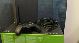 Mint
													Xbox Series X (2020) - Black, 1 TB, standard, photo 3 of 10