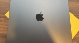 Good
													Apple iPad Pro 12.9" 4th Gen 2020 - Unlocked, Gray, 128 GB, A2069, photo 6 of 6