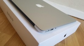 Good
													MacBook Air 2015 - 13" - Silver, 128 GB, 8 GB, photo 1 of 13