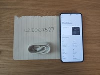 Nothing Phone (2)