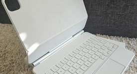 Used
													Apple Magic Keyboard Folio - White, photo 1 of 5