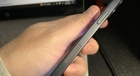 Good
													Apple iPhone 12 - Unlocked, Black, 64 GB, A2172, photo 5 of 6