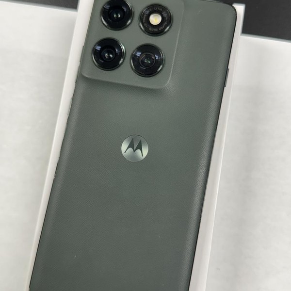 Motorola Edge (2025) - Metro by T-Mobile, 256 GB