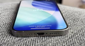 Mint
													Apple iPhone 15 Pro - Unlocked, Natural, 128 GB, A2848, photo 3 of 6