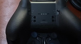 Mint
													Xbox Elite Wireless Controller Series 2 - Black & White, Core, photo 4 of 4