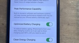 Fair
													Apple iPhone SE 3rd Gen 2022 - T-Mobile, Midnight, 64 GB, A2595, photo 2 of 11
