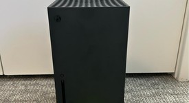 Mint
													Xbox Series X (2020) - Black, 1 TB, standard, photo 1 of 7