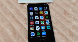 Mint
													Oppo Find X9 Pro - Unlocked Non-US, Silk White, 512 GB, 16 GB, photo 1 of 15