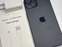 Apple iPhone 15
