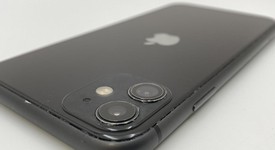 Fair
													Apple iPhone 11 - Unlocked, Black, 128 GB, A2111, photo 4 of 7