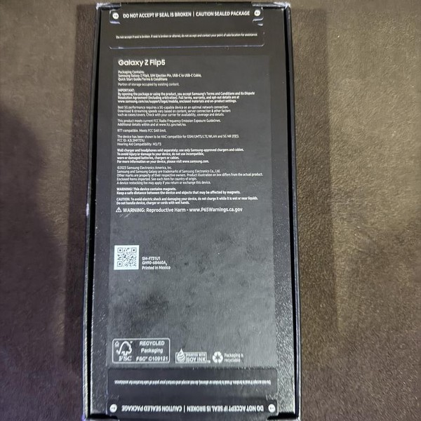 Samsung Galaxy Z Flip5 - Unlocked, 256 GB, Gray, 8 GB, SM-F731U1