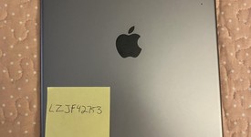 Good
													Apple iPad Pro 12.9" 1st Gen 2015 - Unlocked, Gray, 128 GB, A1652, 1st Gen 2015, photo 2 of 8