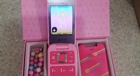 Good
													HMD Barbie Phone - Unlocked, Power Pink, 4 GB, photo 4 of 8