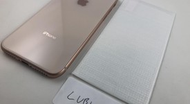Good
													Apple iPhone 8 - Verizon, Gold, 64 GB, A1863, photo 5 of 8