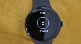 Mint
													Google Pixel Watch 2 - Wi-Fi, Black, Wi-Fi, photo 2 of 6