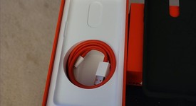 Good
													OnePlus 8 - Verizon, Black, 128 GB, 8 GB, IN2019, 5G UW, photo 4 of 9