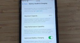 Fair
													Apple iPhone SE 3rd Gen 2022 - Unlocked, Midnight, 64 GB, A2595, photo 1 of 14