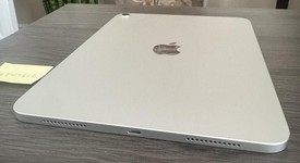 Mint
													Apple iPad 11th Gen - Wi-Fi, Silver, 256 GB, A3354, photo 3 of 9