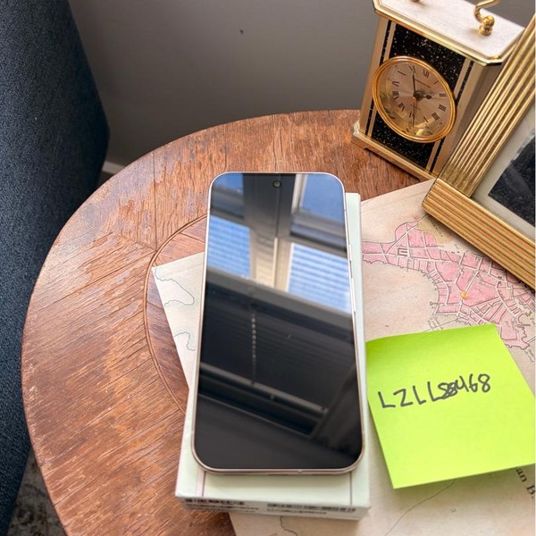 Google Pixel 10 Pro - Unlocked, 256 GB, Jade, G4QUR