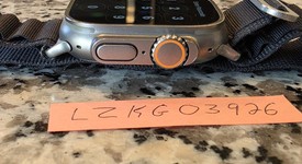 Good
													Apple Watch Ultra 49mm - Unlocked, Titanium, A2622, photo 3 of 7