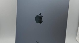 Fair
													Apple iPad Air 4th Gen - Unlocked, Sky Blue, 64 GB, A2324, photo 2 of 5