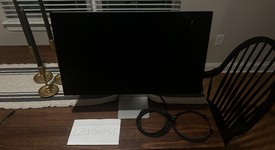 Mint
													Apple Studio Display 2022 - Standard Glass, Tilt Adjustable Stand, photo 1 of 5