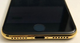 Mint
													Apple iPhone 7 - Unlocked, Gold, 128 GB, A1660, photo 2 of 22