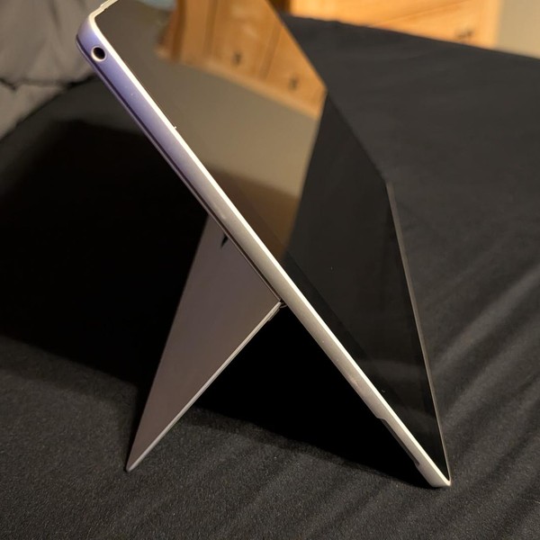 Microsoft Surface Pro 7 - I5, Platinum, 128 GB, 8 GB