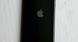 Good
													Apple iPhone SE 2nd Gen 2020 - Unlocked, Black, 64 GB, A2275, photo 4 of 9