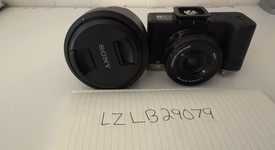 Mint
													Sony a7C, photo 4 of 6