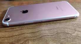 Fair
													Apple iPhone 7 - AT&T, Rose Gold, 128 GB, A1778, photo 5 of 12