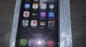 Good
													Apple iPhone 11 Pro - AT&T, Gold, 64 GB, A2160, photo 3 of 4