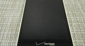 Fair
													HTC One Remix - Verizon, Silver, 16 GB, photo 3 of 3